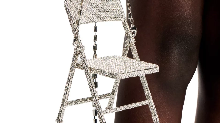 CRYSTAL CHAIR BAG/AREA