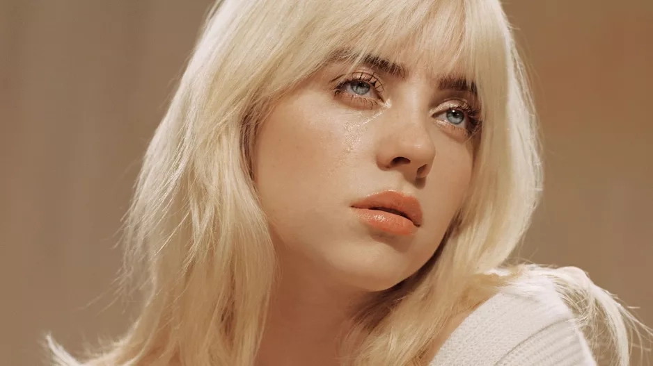 Billie Eilish a přebal jejího nového alba Happier Than Ever