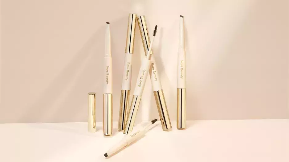 Dekorativní kosmetika od Seleny Gomez