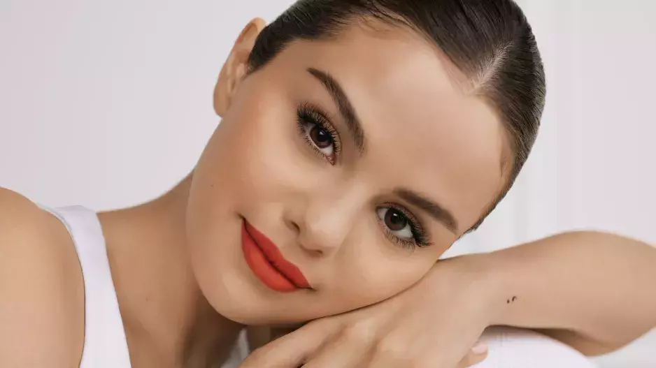 Zpěvačka Selena Gomez představuje vlastní značku make-upu