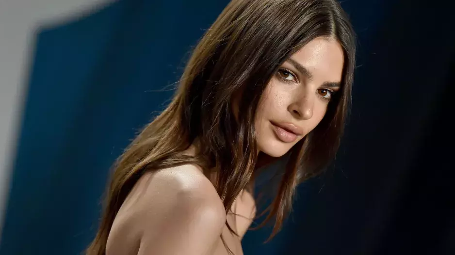 Emily Ratajkowski