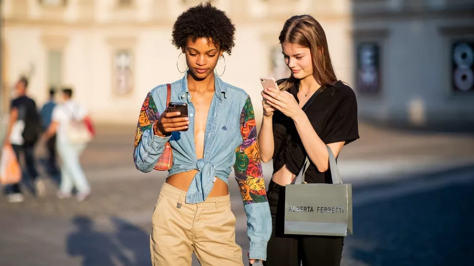 ULEHČUJÍ VÁM TECHNOLOGIE PRÁCI, NEBO JSTE SPÍŠ JEJICH OTROKEM?