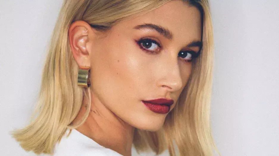 Hailey Bieber