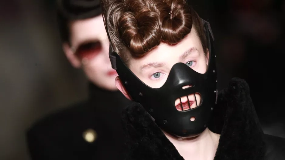 Gareth Pugh/London Fashion Week Autumn/Winter 2016/17