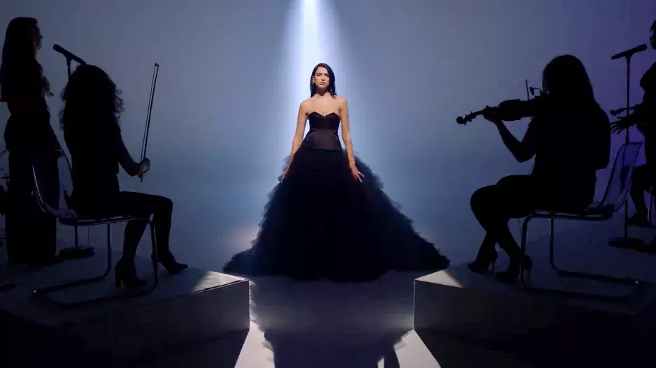 Dua Lipa 