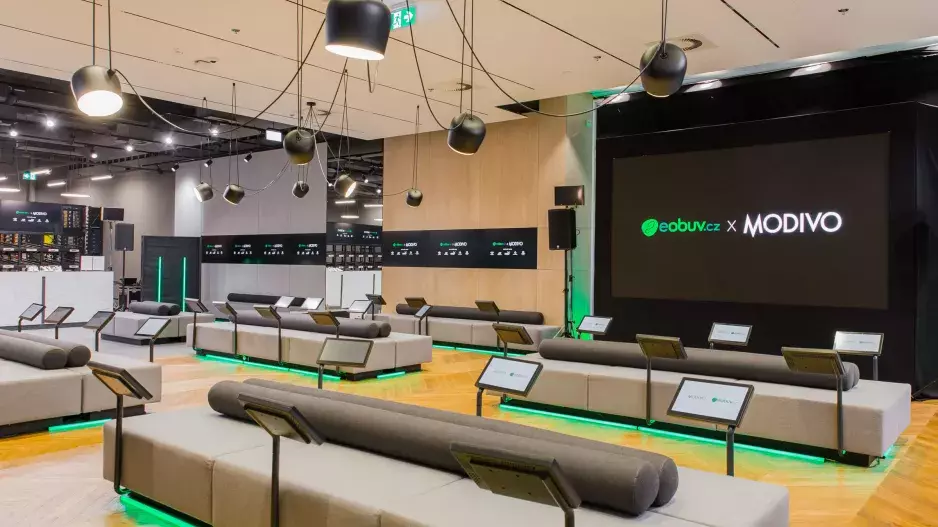 Nová phygital prodejna eobuv.cz a MODIVO