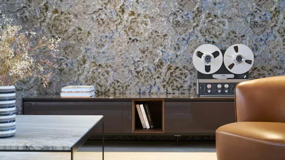 SMART WALLS