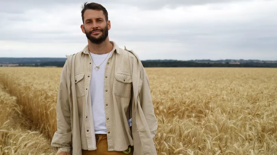  Simon Porte de Jacquemus