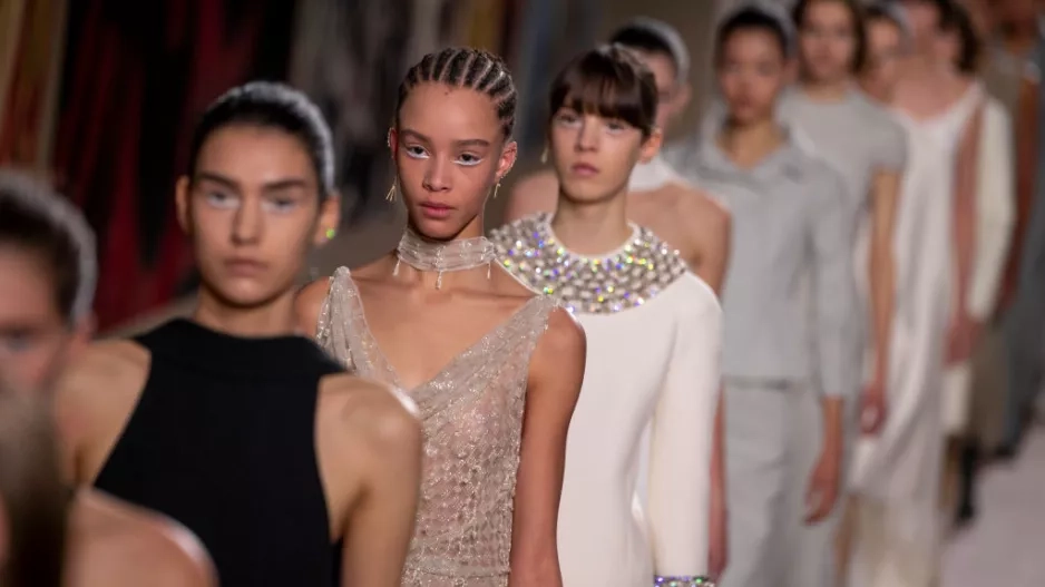 Dior : Runway - Paris Fashion Week - Haute Couture Spring/Summer 2022