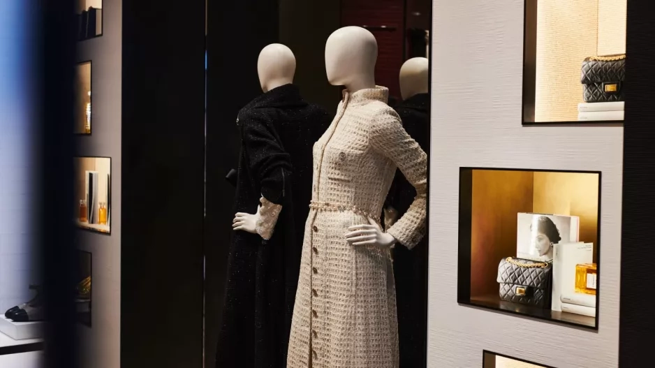 CHANEL CHANEL