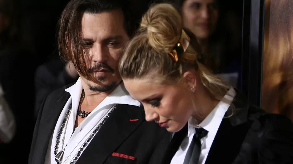 Johnny Depp v soudním sporu porazil Amber Heard
