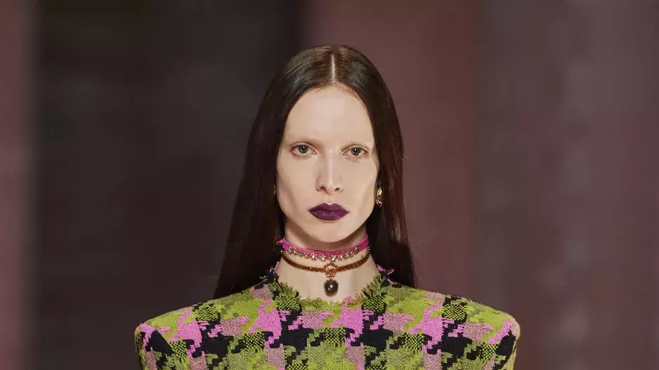 VERSACE VERSACE