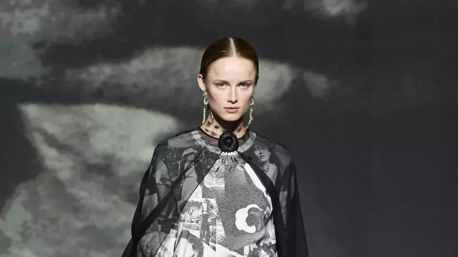 CHANEL CHANEL