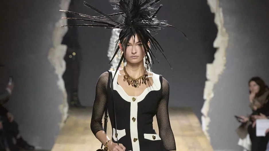 MOSCHINO