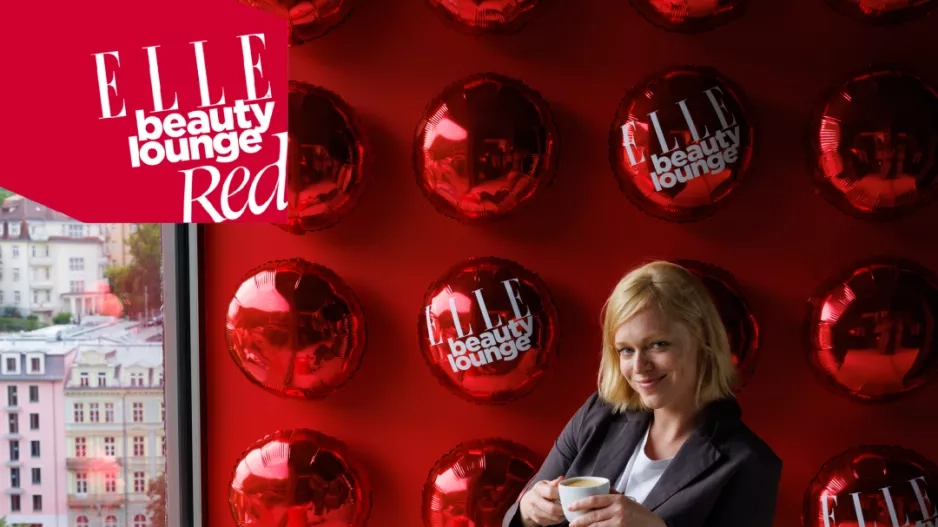 ELLE Beauty Lounge Red