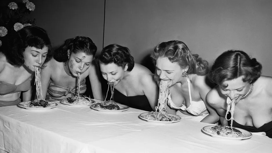 Deset potravin, které vás udělají šťastnější