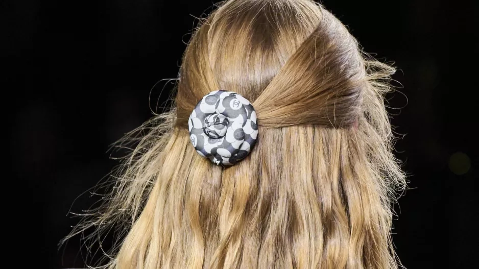 Mýty v péči o vlasy