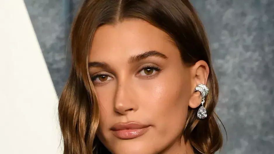 Hailey Bieber Hailey Bieber