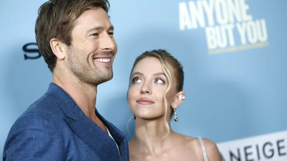 Sydney Sweeney a Glen Powell