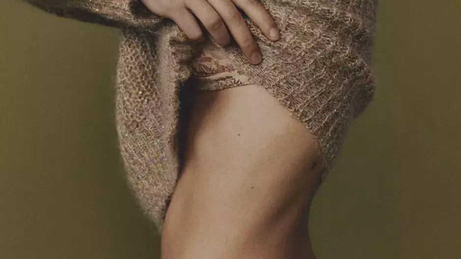 Cítíte se zavodnění? Co tento pocit způsobuje a jak si pomoci