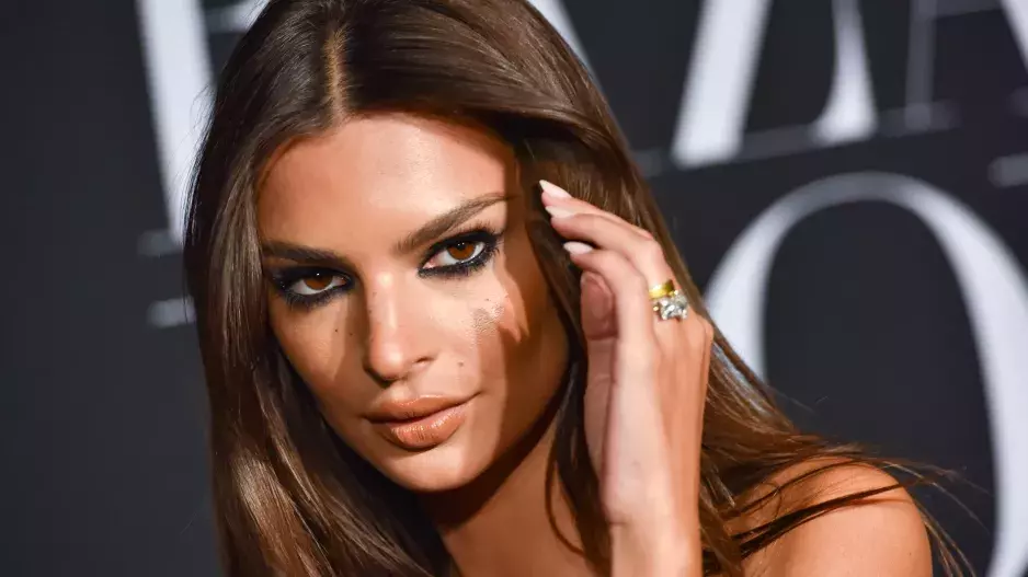 Emily Ratajkowski