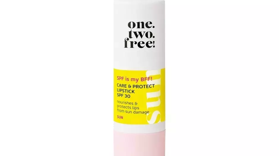 One.Two.Free! One.Two.Free!