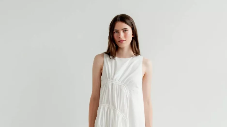 Wildmoon šaty Eleanor Ruched Midi Wildmoon šaty Eleanor Ruched Midi
