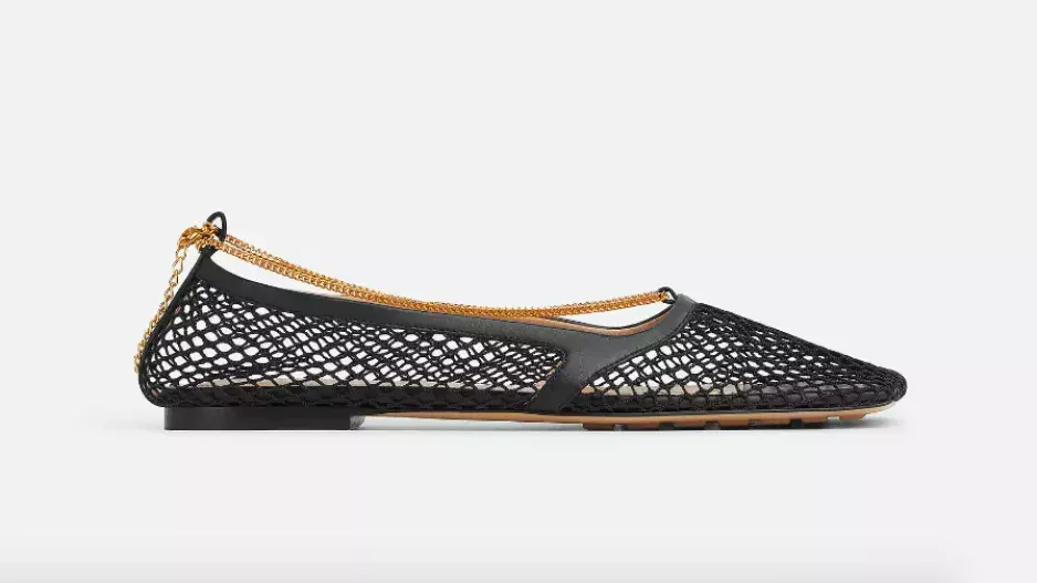 Mesh ballet shoes Mesh ballet shoes
