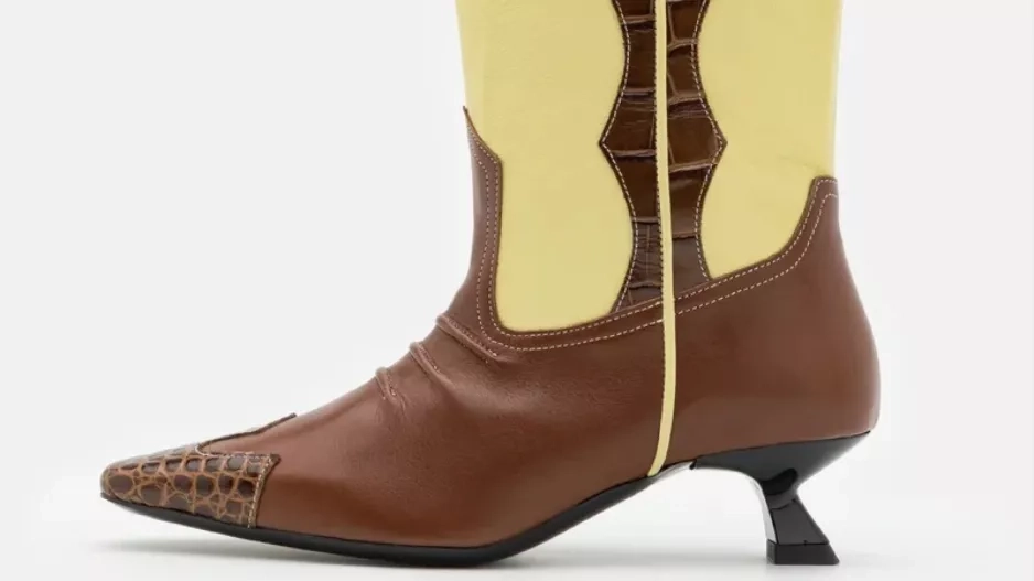 Rejina Pyo Rejina Pyo