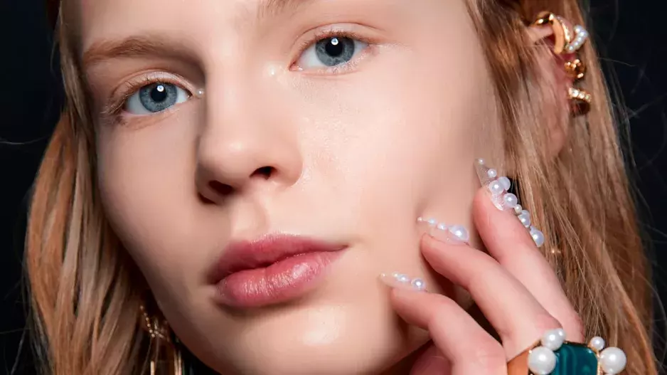 Virgo nails