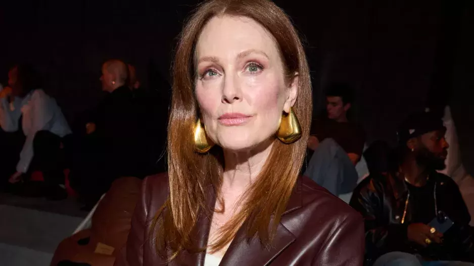 Julianne More