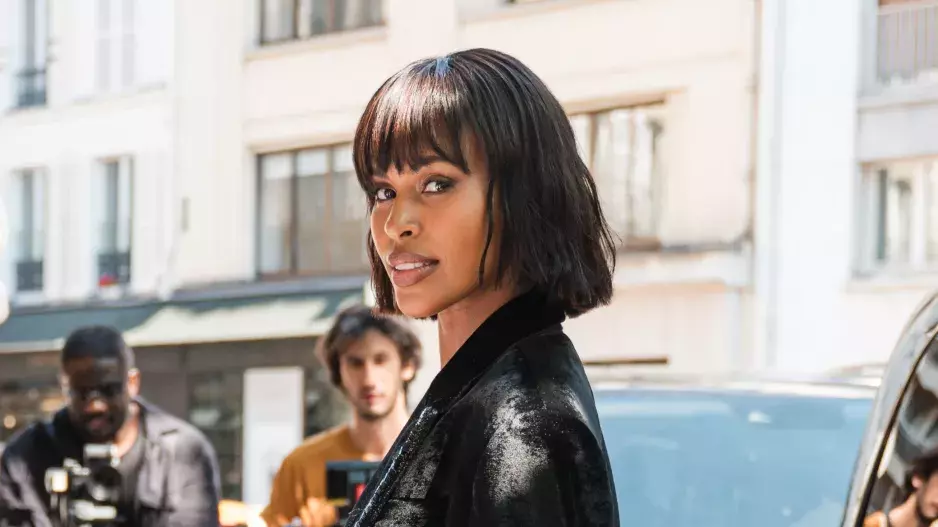 Hot účesy na září