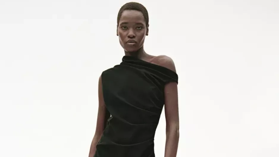 Řasené šaty bodycon