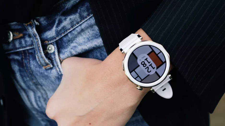 Fashion stylistka otestovala Huawei Watch GT 5 Pro