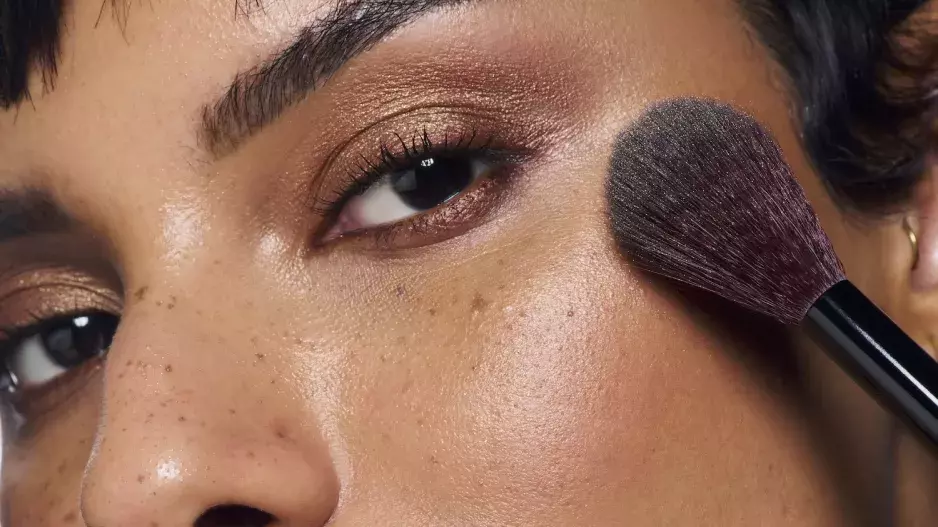 Douglas Collection, Brush highlighter