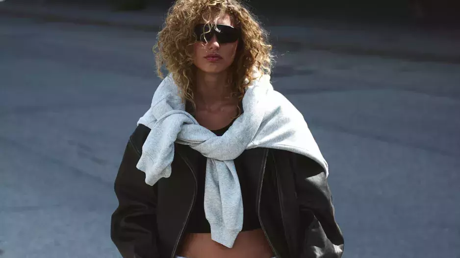 Sportovní teplákové kalhoty z materiálu DryMove