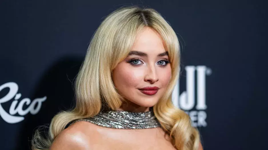 Sabrina Carpenter, butterfly cut
