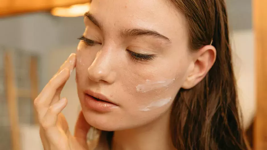 Nechte si při výběru péče o pleť poradit mobilní aplikací