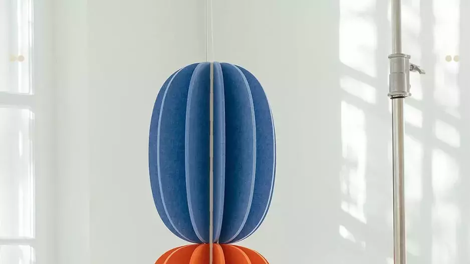 Kolekce lustrů Sound of Light (spolu s Requiet)