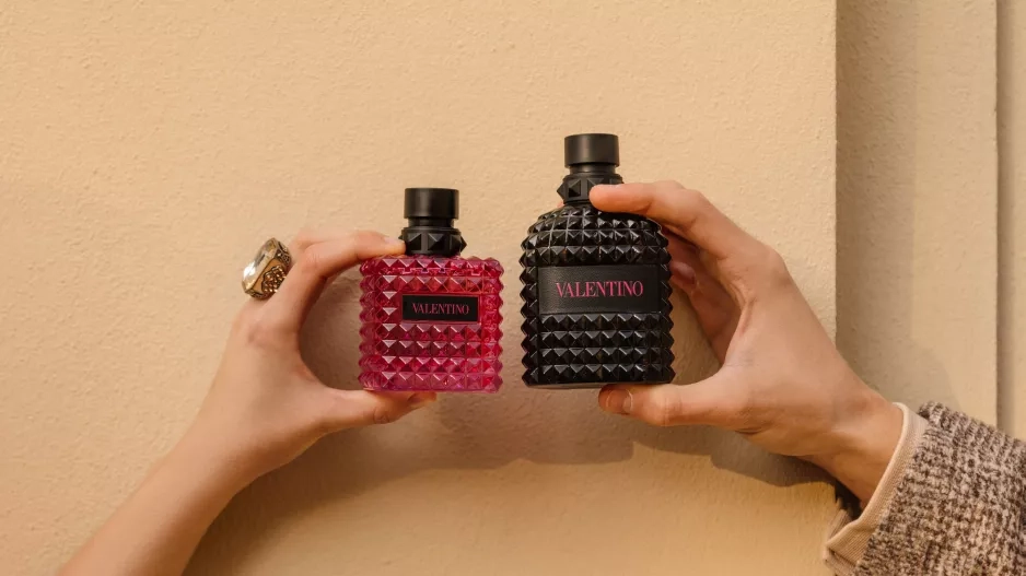 Valentino Born in Roma Extradose