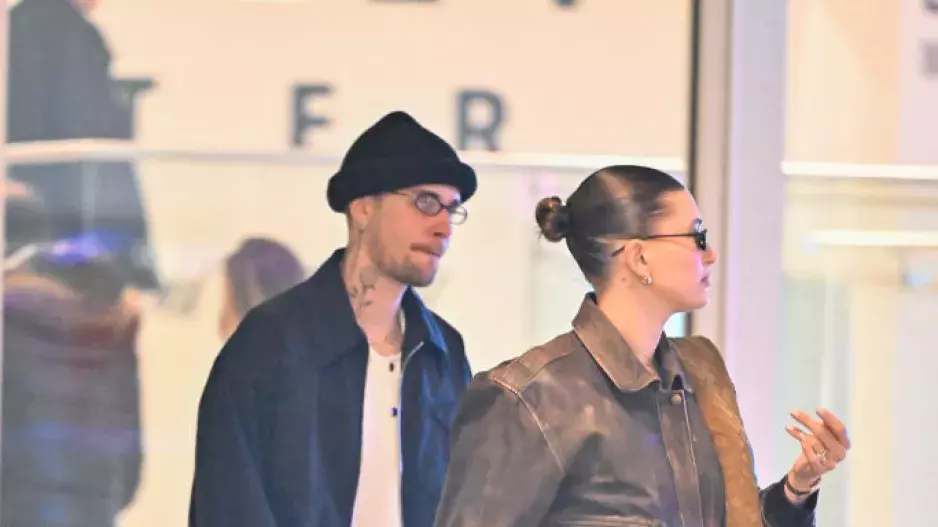 Hailey Bieber Hailey Bieber