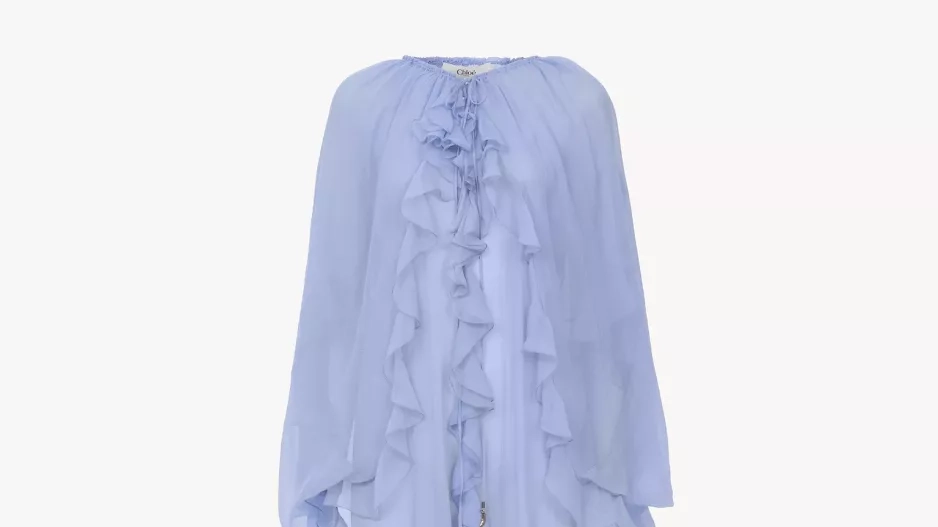 Dlouhé šaty s pláštěm z hedvábného mušelínu Dlouhé šaty s pláštěm z hedvábného mušelínu