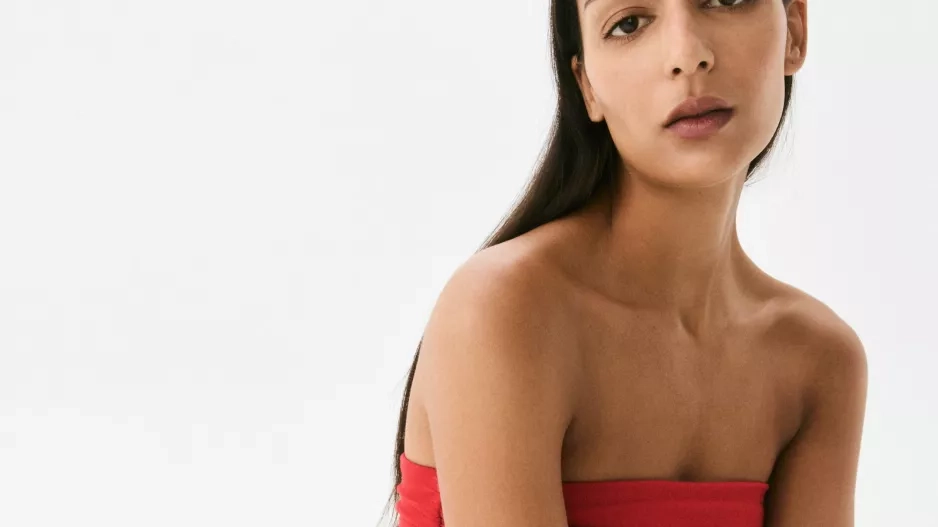 Řasený top bez ramínek Řasený top bez ramínek