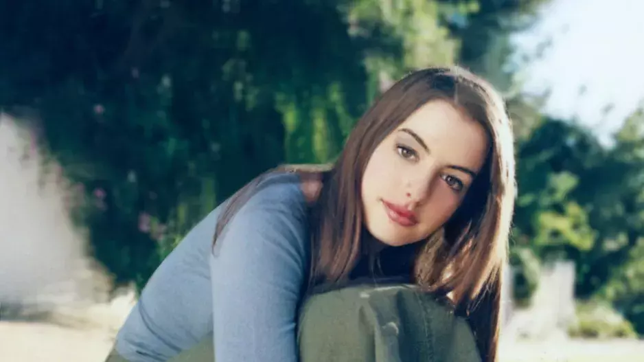 Anne Hathaway Anne Hathaway