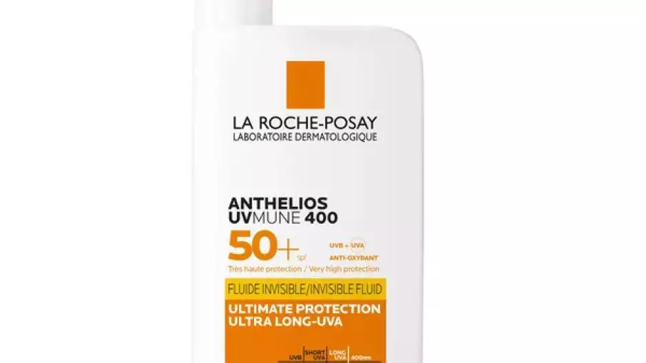 Anthelios UVMune 400 Invisible Fluid SPF 50+, La Roche-Posay, Dr.Max, 579 Kč Anthelios UVMune 400 Invisible Fluid SPF 50+, La Roche-Posay, Dr.Max, 579 Kč