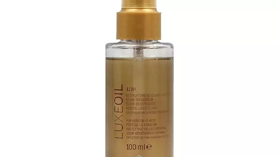 SP LuxeOil Reconstructive Oil Elixir, Wella Professionals, bezvavlasy.cz, 233 Kč SP LuxeOil Reconstructive Oil Elixir, Wella Professionals, bezvavlasy.cz, 233 Kč