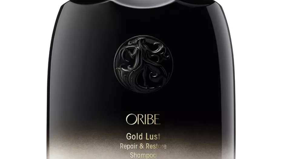 Oribe, Gold Lust Repair & Restore Shampoo, Salononline.cz, 1 630 Kč Oribe, Gold Lust Repair & Restore Shampoo, Salononline.cz, 1 630 Kč