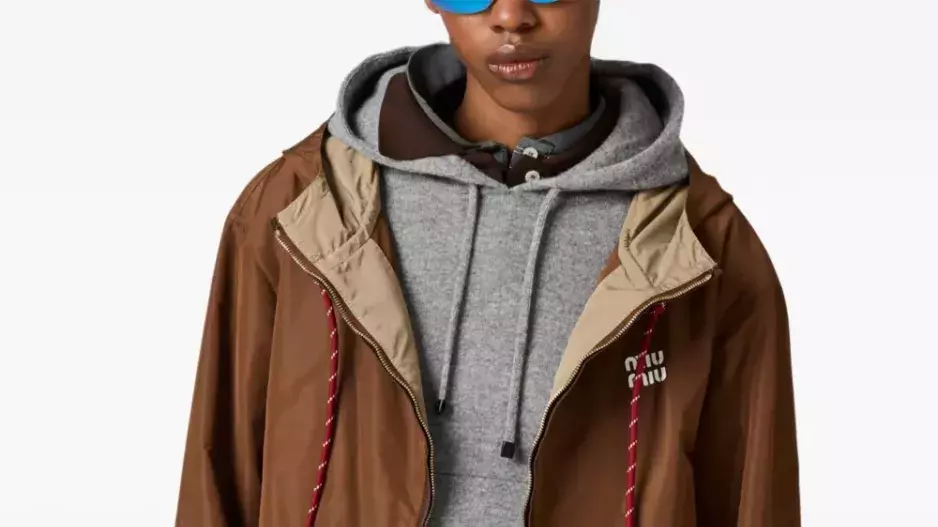 Bunda s kapucí, Miu Miu