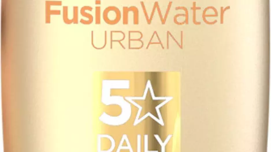 Fusion Water SPF 50, ISDIN, Notino, 464 Kč Fusion Water SPF 50, ISDIN, Notino, 464 Kč