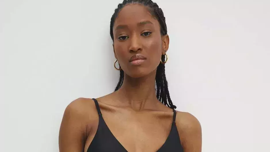 Jednodílné plavky, Answear